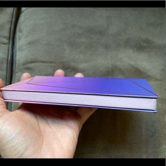 Limited Edition Athr Beauty Moonlight Crystal Eyeshadow Palette Eye Makeup - Picture 8 of 10